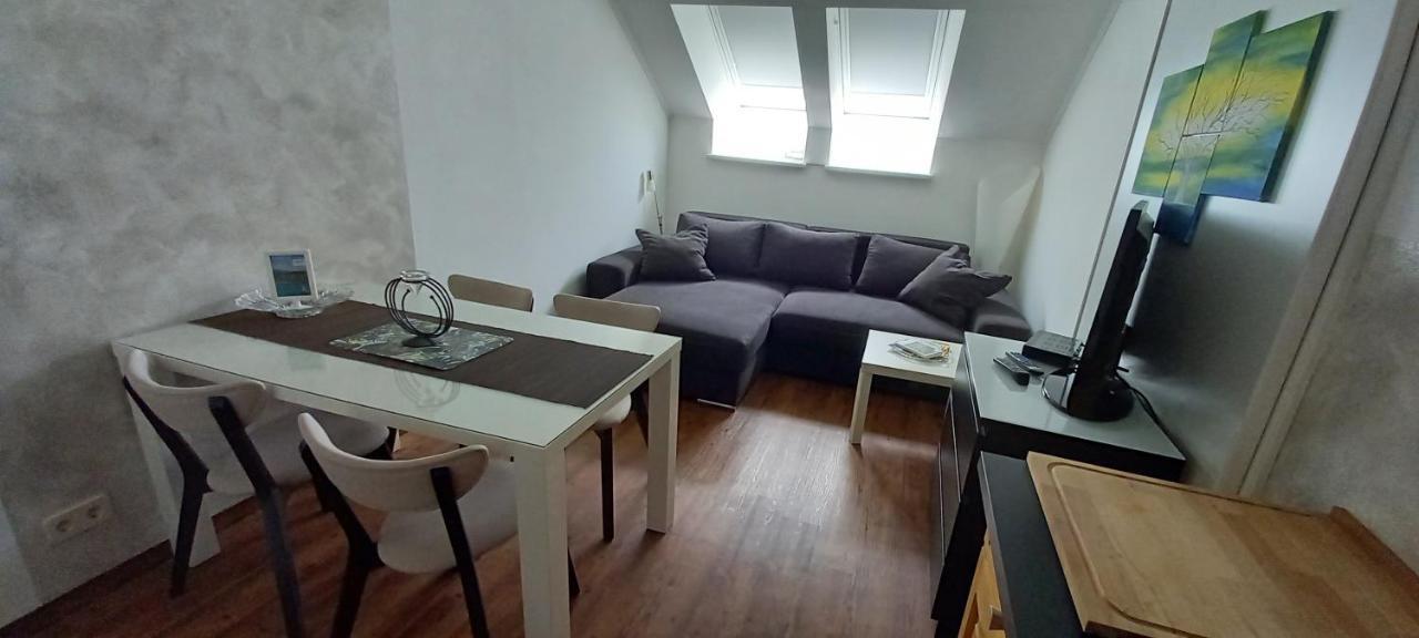Ferienhaus Bluemel Inkl. Freier Strandbadeintritt Velden am Wörthersee Exteriör bild