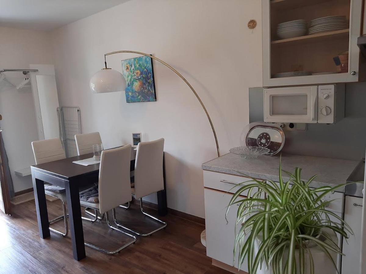Ferienhaus Bluemel Inkl. Freier Strandbadeintritt Velden am Wörthersee Exteriör bild
