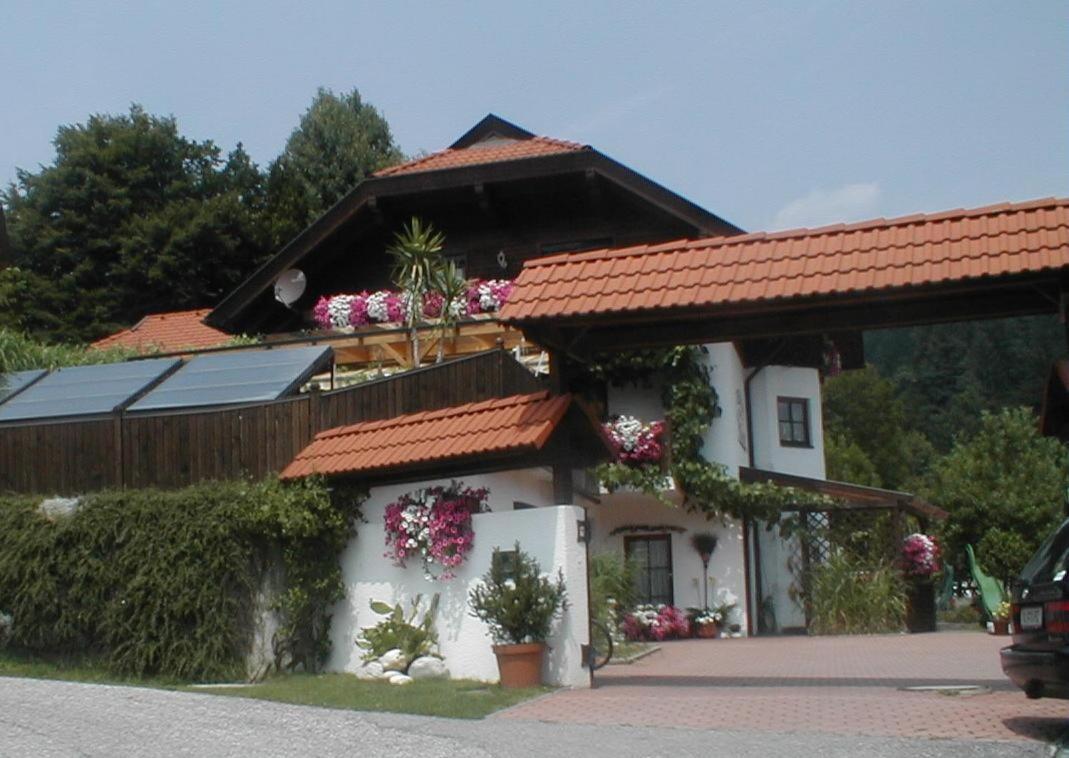 Ferienhaus Bluemel Inkl. Freier Strandbadeintritt Velden am Wörthersee Exteriör bild