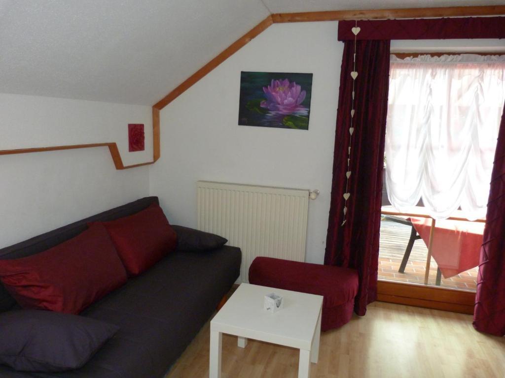 Ferienhaus Bluemel Inkl. Freier Strandbadeintritt Velden am Wörthersee Rum bild