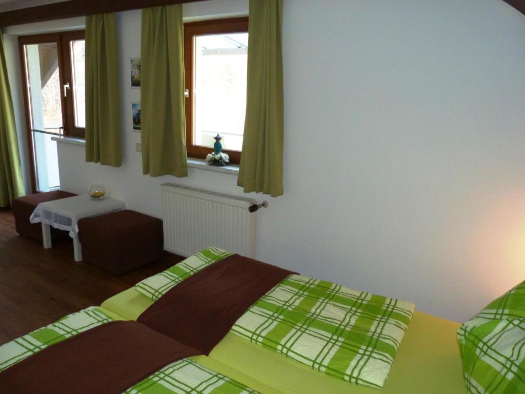 Ferienhaus Bluemel Inkl. Freier Strandbadeintritt Velden am Wörthersee Rum bild